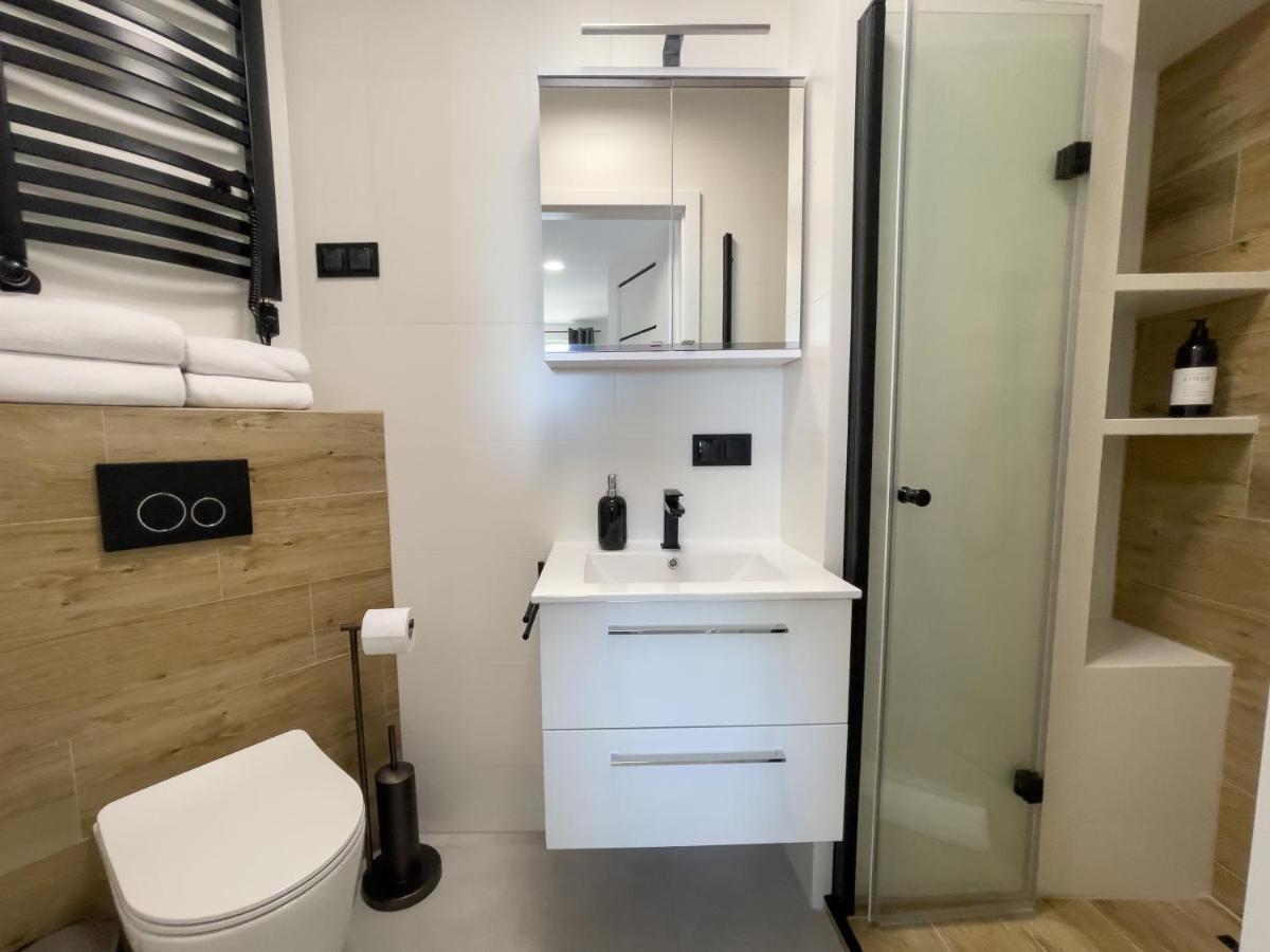 Urban Apartments Premium Baildona 18A, Free Garage, Self Check-In كاتوفيتسه المظهر الخارجي الصورة