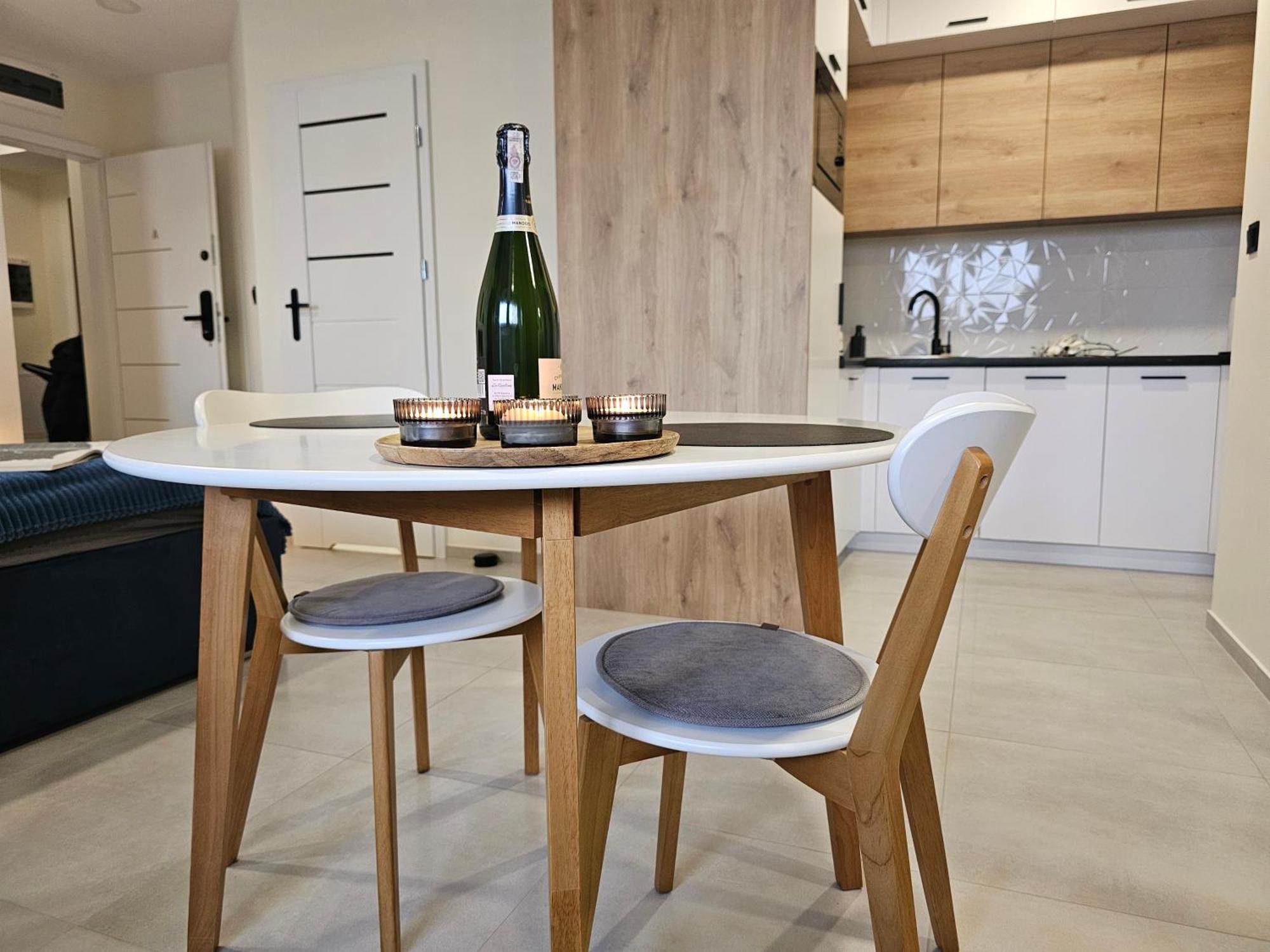 Urban Apartments Premium Baildona 18A, Free Garage, Self Check-In كاتوفيتسه المظهر الخارجي الصورة